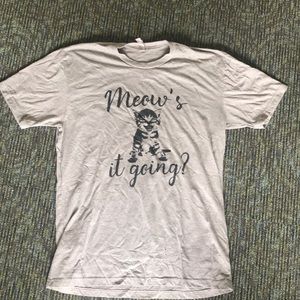 Large gray cat shirt
